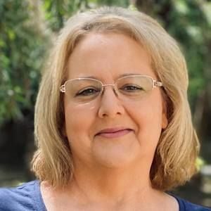 Meet your Posher, Paula